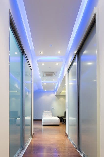 LED окачен таван